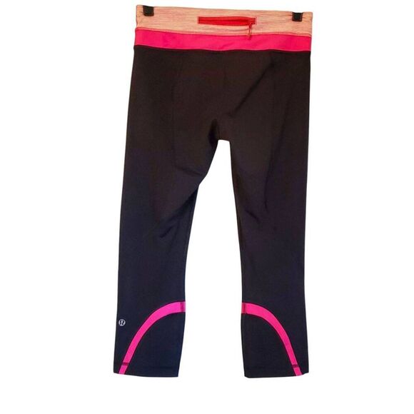 LULULEMON ATHLETICA Inspire Crop II 'Full On Luxtreme 21' Size 6 - Picture 4 of 5